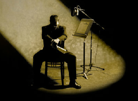 Thompson Howell - Professional Voice Actor for Commercial & Promo