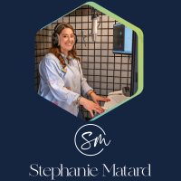 Stephanie Matard - Professional Voice Actor for E-Learning & Explainer Video